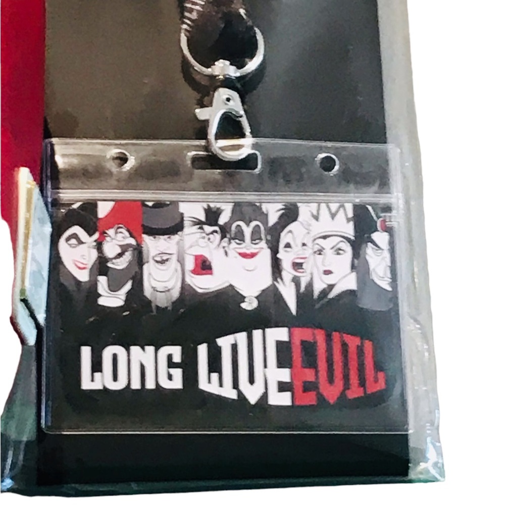 *NWT* Loungefly Disney Villians Bundle Snowwhite Dagger mini-backpack + Lanyard - Picture 12 of 13